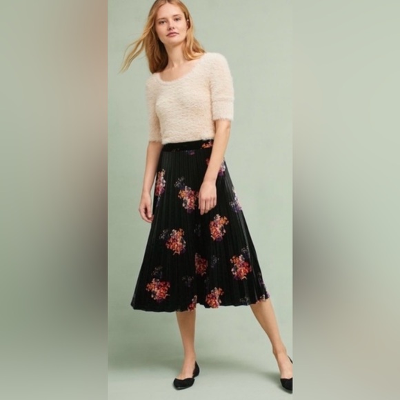 Anthropologie Maeve Dresses & Skirts - Anthropologie Maeve Black Floral Velvet Pleated Midi Skirt Size Large
